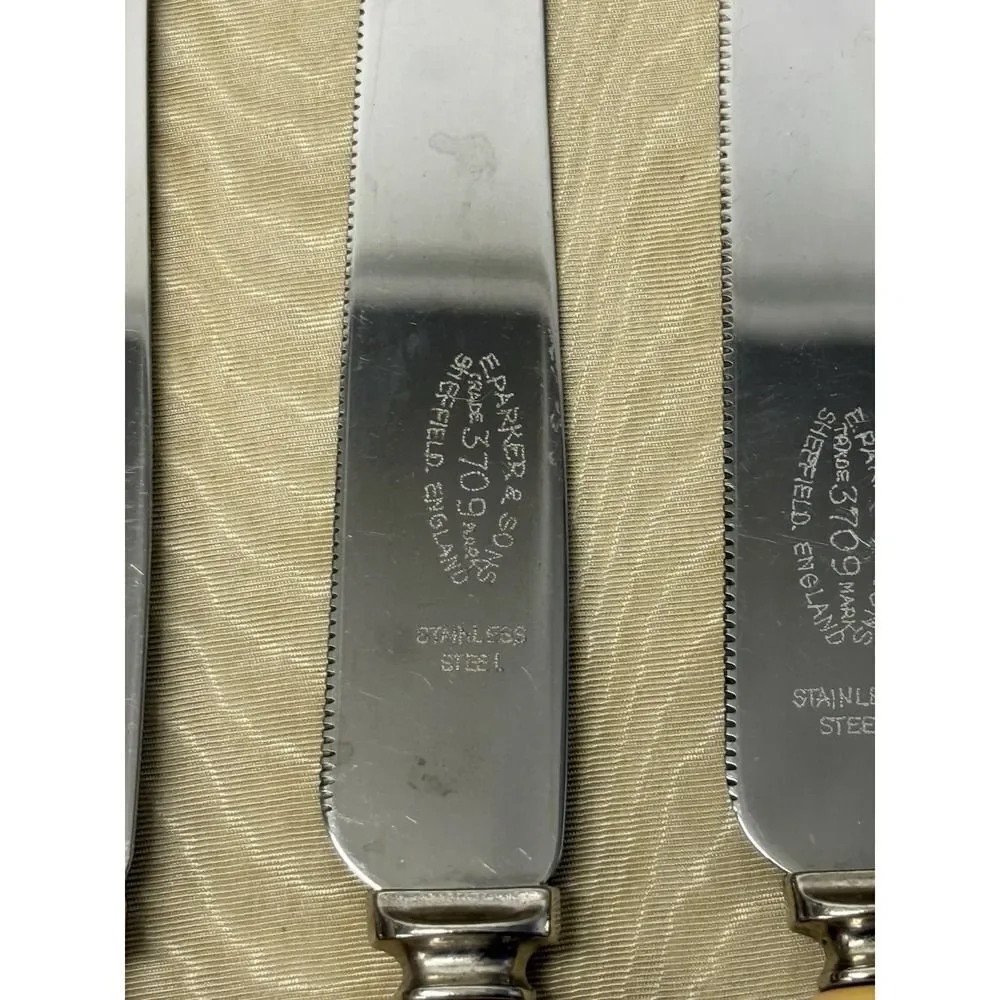 Vintage Bakelite E Parker & Sons Sheffield England Stainless Steel Steak Knives
